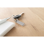 Personalisierbarer kleiner USB Stick aus Zink mit rechteckigem Detail farbe silber