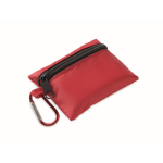 Kompaktes Erste-Hilfe-Set in RPET-Tasche mit Aluminiumkarabiner farbe rot