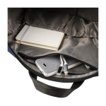 Geräumige Sporttasche aus Kunststoffabfällen aus dem Ozean zweite Ansicht