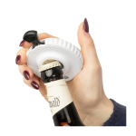 Mechanischer Kunststoffwürfel mit Flaschenöffner und Druckknopf fünfte Ansicht