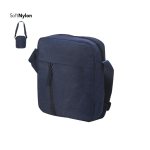 Umhängetasche aus Soft-Nylon mit Fronttasche und Reißverschluss