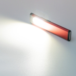 Taschenlampe doppelt ultraflach Aluminium mit Magnet und Clip farbe rot fünfte Detailansicht