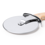 Pizzaschneider mit ergonomischem Holzgriff und Stahlklinge farbe natürliche farbe erste Detailansicht