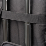 Rucksack Kunstleder Laptop mit Reißverschluss 16 Zoll farbe dunkelgrün dritte Detailansicht