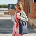Laptop-Rucksack als Umhängetasche mit Gurt 15,6 Zoll farbe dunkelblau achte Ansicht