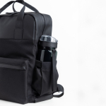 Erweiterbarer Under-the-Seat-Rucksack aus Kunstleder für 14''-PC