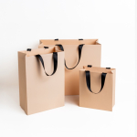 Premium Papiertüte matt mit Stoffgriffen 4 kg