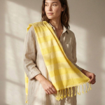 Gestreifter Pareo aus recycelter Baumwolle 340 g/m² farbe gelb sechste Ansicht