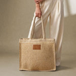 Papierbeutel mit langen Henkeln und Etikett farbe natürliche farbe zweite Ansicht