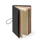 A5-Notizbuch aus Karton mit Hülle und Gummiband farbe schwarz dritte Ansicht