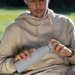 Thermoflasche aus recyceltem Edelstahl mit Soft-Touch 500 ml farbe grau zweite Ansicht