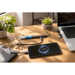Umweltfreundlicher Multifunktions-USB-Hub mit 4 Anschlüssen und 10 W Ladeleistung Stimmungsbild