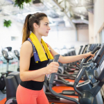 RPET-Handtuch mit Schnelltrocknungstechnologie und Beutel 40 x 80 cm farbe gelb siebte Ansicht