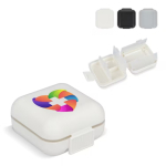 Kompakter Tabletten-Organizer aus Kunststoff mit mehreren Fächern