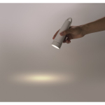 2-in-1 Schreibtischlampe und Taschenlampe mit in 3 Modi dimmbarem Licht farbe weiß Detailbild