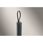 Powerbank aus recyceltem Aluminium mit Anzeige und Kabel, 5.000 mAh farbe marineblau drittes Detailbild