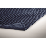 Gestreifte Fleecedecke mit Band und Kraftkarte 450 g/m² farbe blau drittes Detailbild