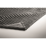 Gestreifte Fleecedecke mit Band und Kraftkarte 450 g/m² farbe dunkelgrau drittes Detailbild
