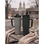 Auslaufsicherer Thermobecher aus recyceltem Edelstahl mit Griff und Strohhalm 900 ml farbe grau
