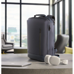 Laptoprucksack mit PU-Details und Trolley-Schlaufe für 15 Zoll farbe blau Stimmungsbild