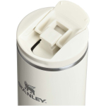 Doppelwandiger Thermobecher mit dichtem Klappdeckel 470 ml Stanley farbe beige zweite Ansicht