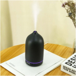 Prixton Luftbefeuchter mit LED-Licht in 7 Farben und Timer farbe schwarz Lifestyle-Bild