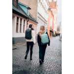Urbaner Rucksack mit Laptopfach Thule Lithos 14'' 16L farbe schwarz Lifestyle-Bild