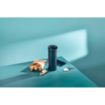 Auslaufsichere Thermotasse mit Doppelwand 500ml AdHoc Pulse farbe grau Lifestyle-Bild