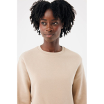 Unisex-Sweatshirt aus Fleece mit Rundhalsausschnitt in Modern Fit, 340 g/m², Iqoniq Torla farbe camel vierte Ansicht mit Modell