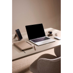 Faltbares kabelloses 2-in-1-Ladegerät mit USB-C, 15 W farbe elfenbeinfarben Lifestyle-Bild 2