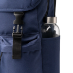 Laptoprucksack aus recyceltem Polyester mit Überschlag und Schnallen, 15 Zoll farbe marineblau erste Detailansicht