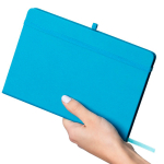 A5-Notizbuch mit Einband aus recyceltem PU-Kunstleder, Lesezeichenband und linierten Seiten farbe hellblau dritte Ansicht