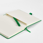A5-Notizbuch mit Hardcover aus recyceltem Polyester, Innentasche und linierten Seiten farbe grün Detailansicht