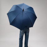 Regenschirm aus Pongee mit Automatiköffnung und 8 Segmenten, Ø 106 cm farbe marineblau Ansicht der Umgebung