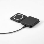 3-in-1-Ladestation, kabellos und magnetisch, mit USB-C und 15 W Detailansicht