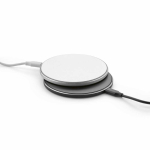 Magnetisches kabelloses Ladegerät aus recyceltem Aluminium mit USB-C, 15 W