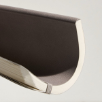 A5-Softcover-Notizbuch aus Kunstleder mit Gummiband, liniert farbe hellgrau