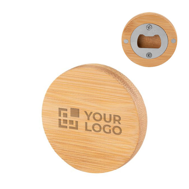 Origineller Bieröffner mit Funktion als Untersetzer aus Bambus