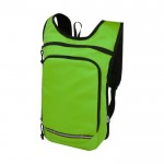 Rucksack ist aus 100% GRS recyceltem und wasserabweisendem Stoff, Farbe Lindgrün