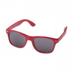 Sonnenbrille aus recyceltem Kunststoff mit UV400 Gläsern farbe rot