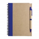 Notizbuch mit recyceltem Einband und Kugelschreiber Farbe Köngisblau erste Ansicht