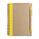 Notizbuch mit recyceltem Einband und Kugelschreiber Farbe Gelb erste Ansicht