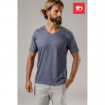 Günstige T-Shirts aus Baumwolle mit Siebdruck Farbe blau mamoriert Lifestyle-Bild