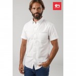 Hemden als Werbegeschenk 130 g/m2 Farbe weiß Lifestyle-Bild