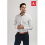 Hemden für Firmen 115 g/m2 Farbe weiß Lifestyle-Bild
