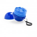Wasserdichter Poncho im runden Schlüsselanhänger für Kinder farbe blau erste Ansicht