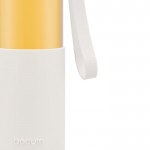 Tritanflasche mit Silikonhülle mit Logo bedruckt Farbe Weiß vierte Ansicht