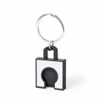 Schlüsselanhänger in Form eines Einkaufskorbs mit Chip Farbe schwarz
