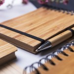 Notizblock A6 mit Einband und Kugelschreiber aus Bambus Farbe braun vierte Ansicht