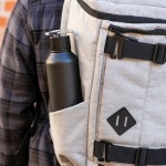RPET-Rucksack mit versteckten Taschen und vielen Schleifen, 20 L farbe grau Ansicht der Umgebung